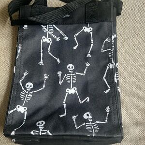 Thirty One small essentials storage tote